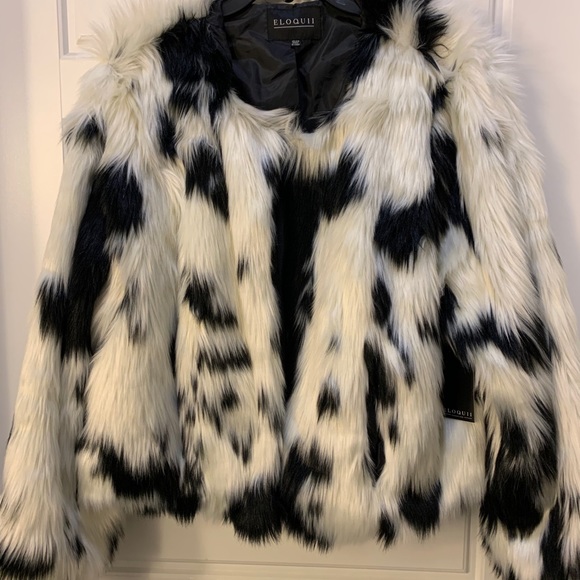 Eloquii Cropped Faux Fur Jacket NWT Size 22-24 - Picture 5 of 5